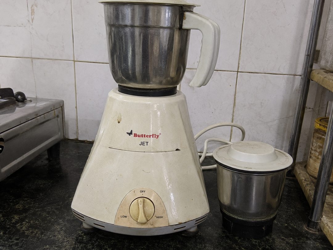 Butterfly mixer grinder, 2 jars